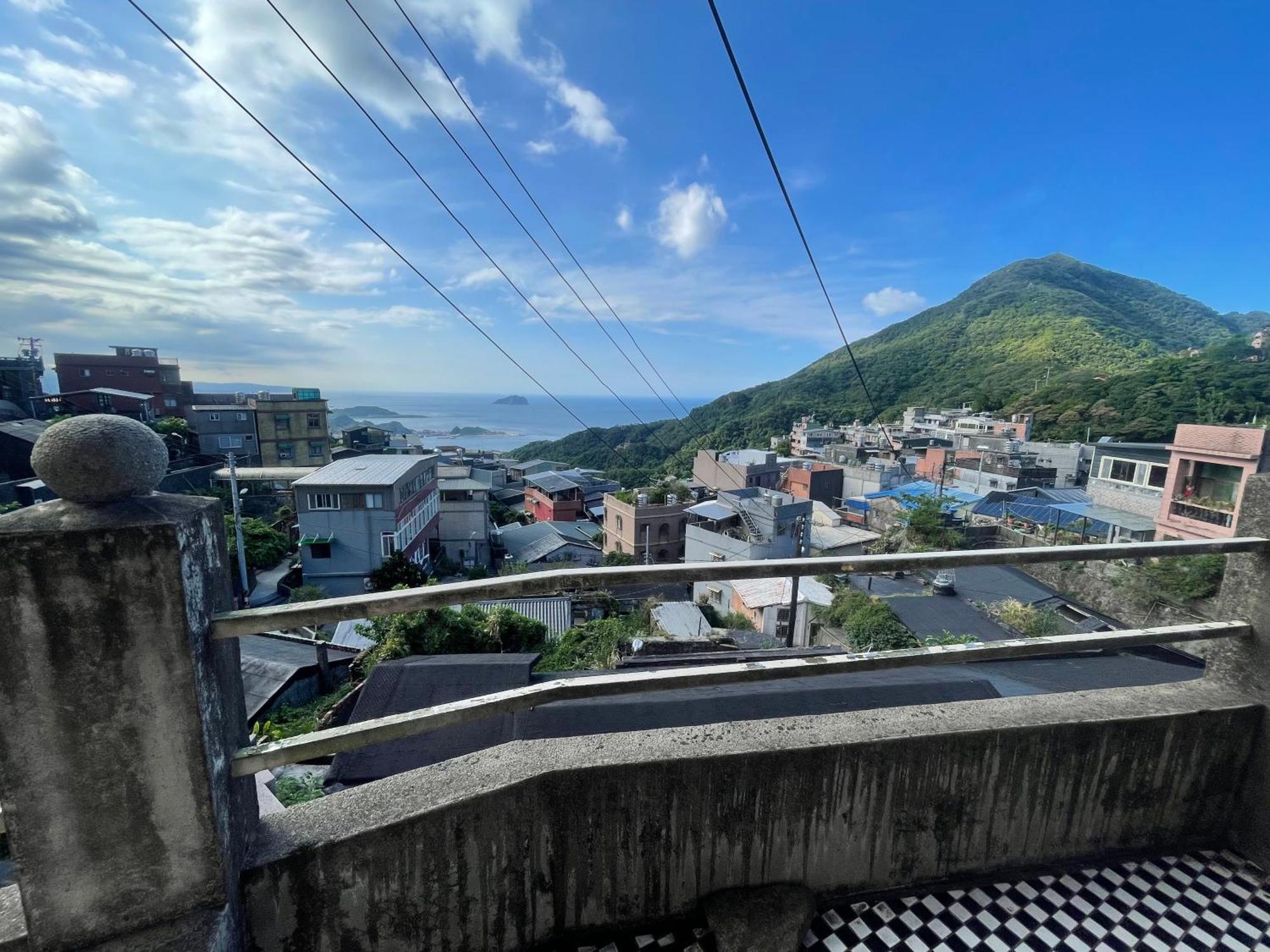 九份山海灣民宿 I 近老街 L 海景檜木房 Kültér fotó