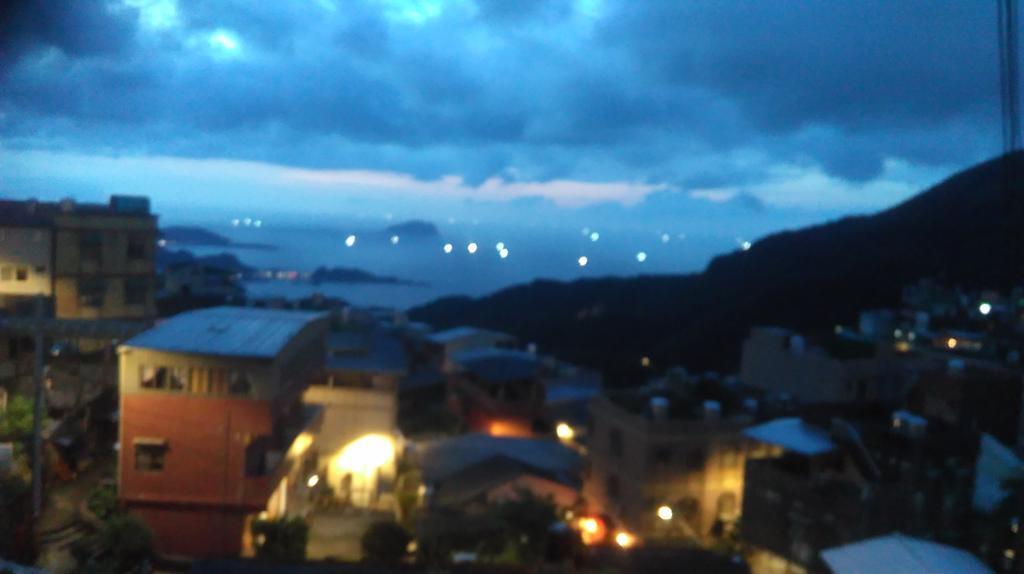 九份山海灣民宿 I 近老街 L 海景檜木房 Kültér fotó